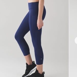 Lululemon Pace Rival Crop (22")
Blueberry Jam Size 4